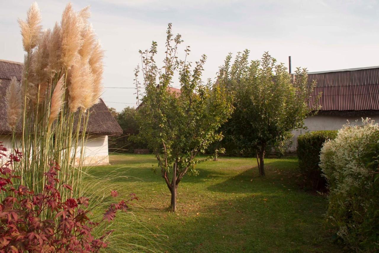 גיינסדיאס Sweet Cottage Vendeghaz מראה חיצוני תמונה